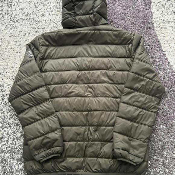 Men's Olive Green Point Zero Ultralight Puffer Jacket - Picture 5 of 5